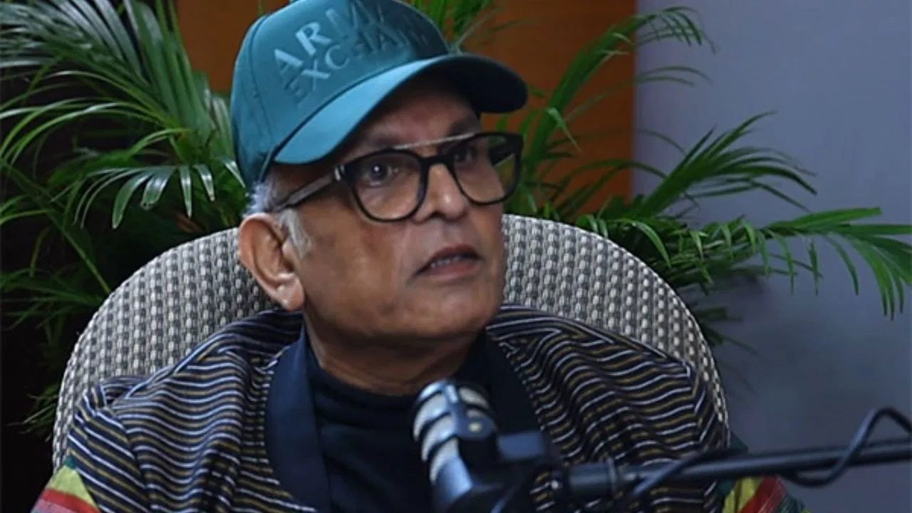 Annu Kapoor mourns the loss of his dear friend Alok Sehgal the veteran actor shares an emotional tribute on social media.